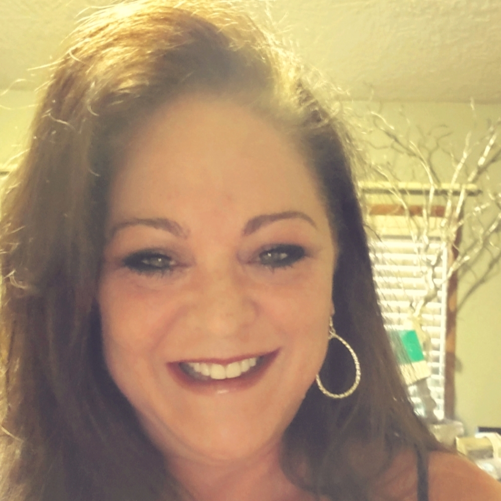 Meet your Posher, Kelley